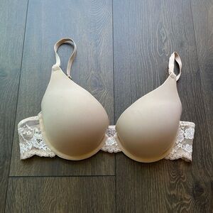 Maidenform Lace Bra